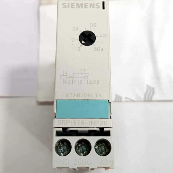 Siemens 3RP1576-1NP30 Electronic Time Relays