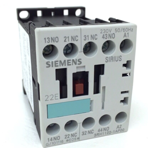 Siemens 3RH1122-1AP00 Auxiliary Contactor, 10A, 690Vac, 2 NO/2 NC, SIRIUS Classic